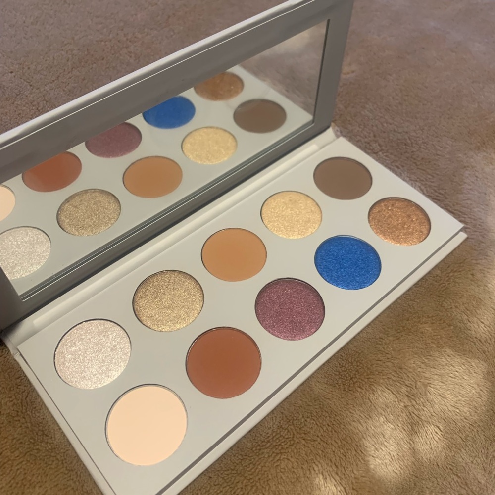 Kww x Mario Collection
